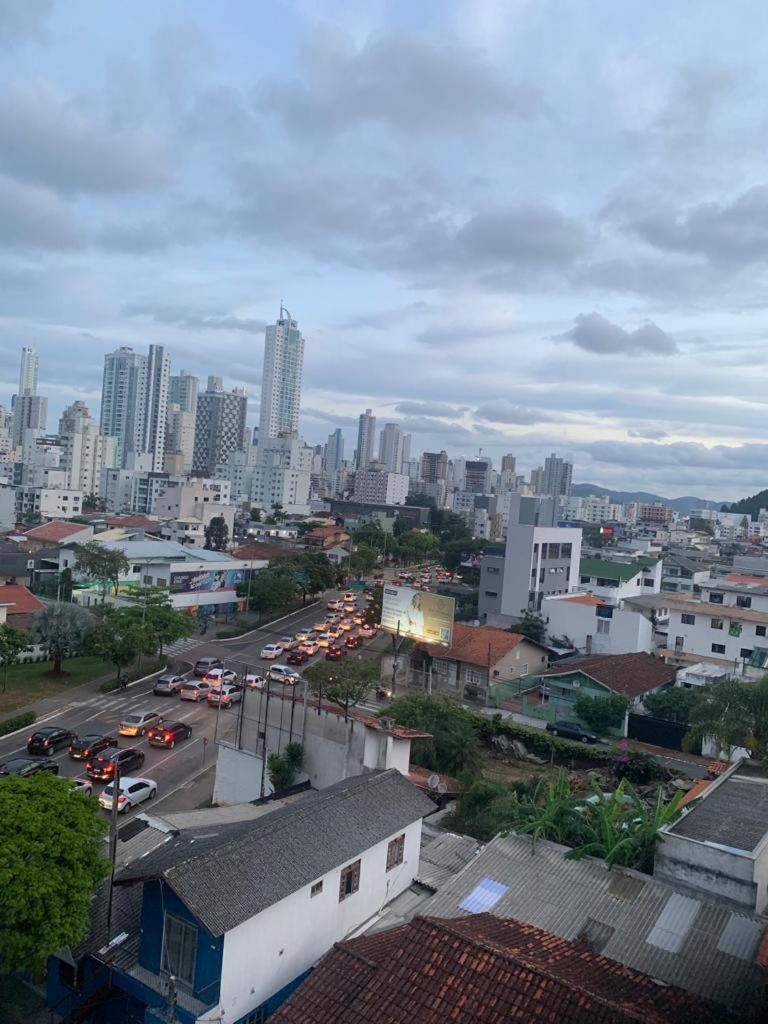 Encantos Dos Mares - Apartamento 5 - Balneário Camboriú Exterior foto